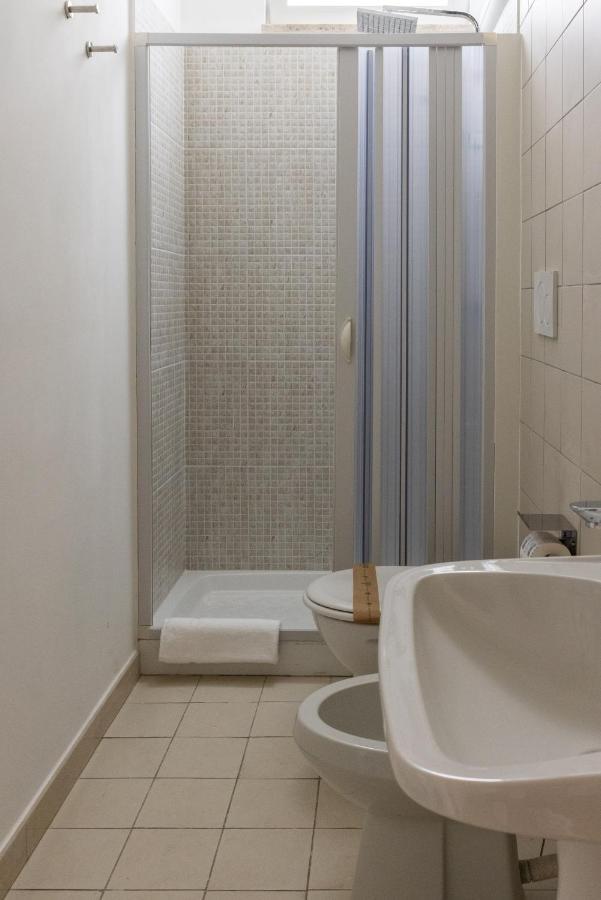 Lovely Rooms - Guest House Suites Triggiano Dış mekan fotoğraf